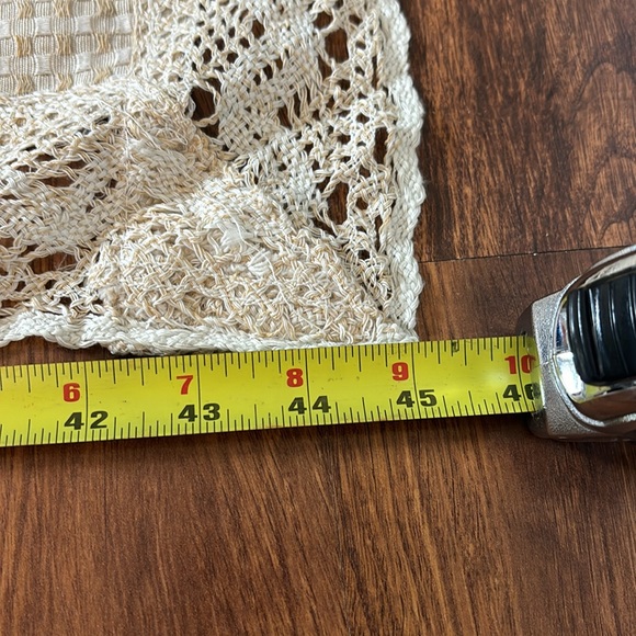 45×45 in traditional Square hand silk-knitted embroidery  tablecloth - Picture 7 of 8